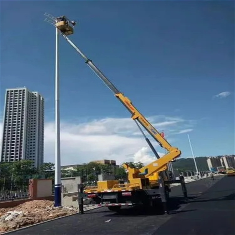 嘉陵维修路灯的曲臂升降车出租