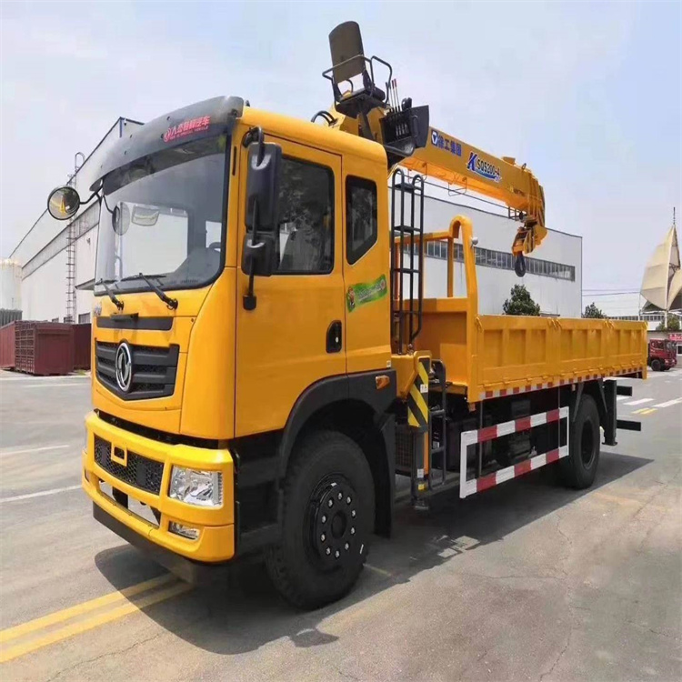 嘉陵附近找一辆随车吊出租