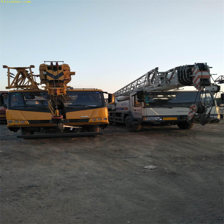 嘉陵吊车吊挖机正确办法